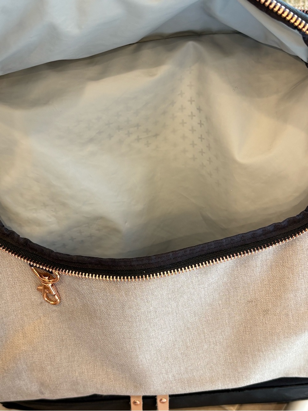Petunia Pickle Bottom Pivot Backpack 🖤 - Picture 14 of 15
